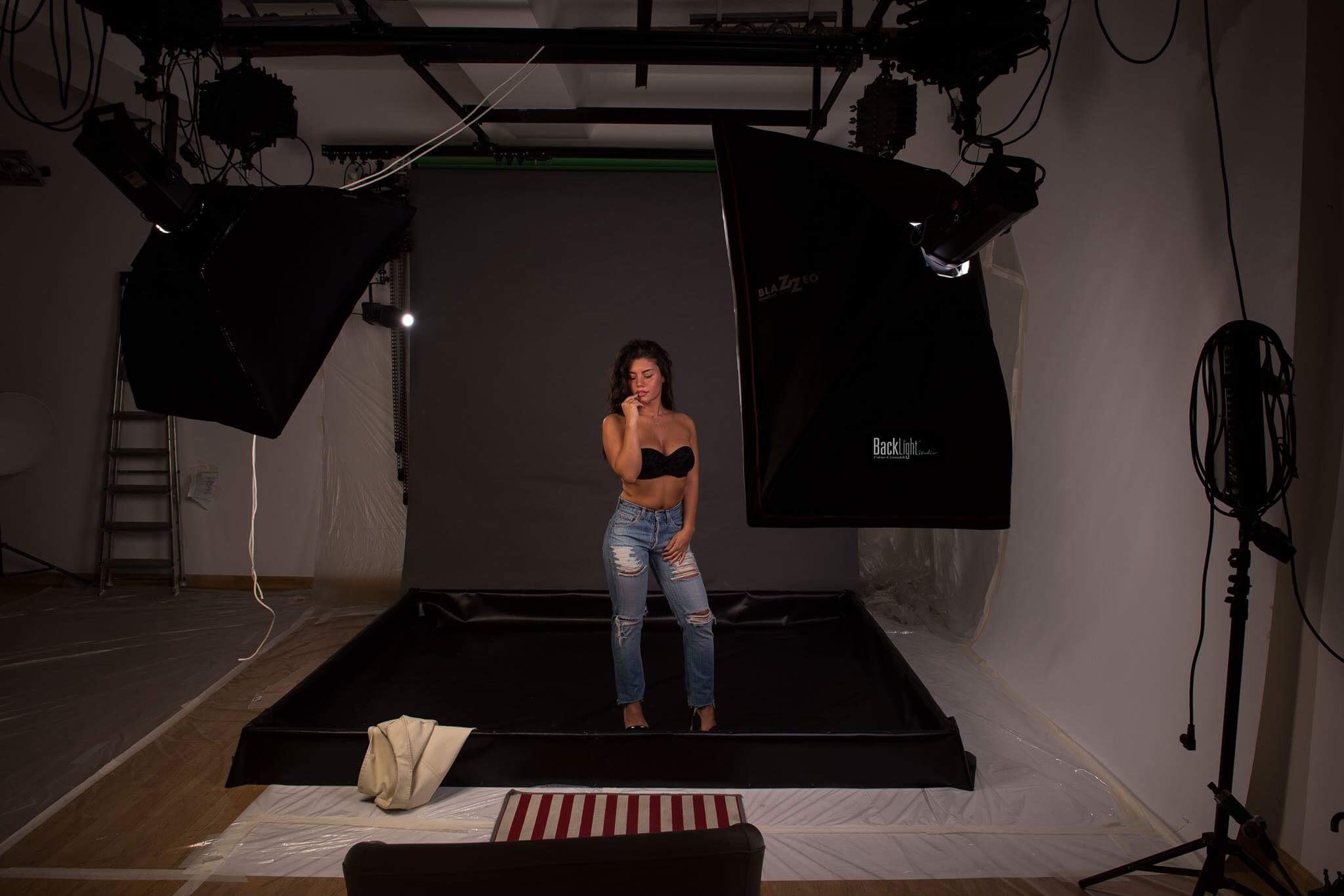 img03