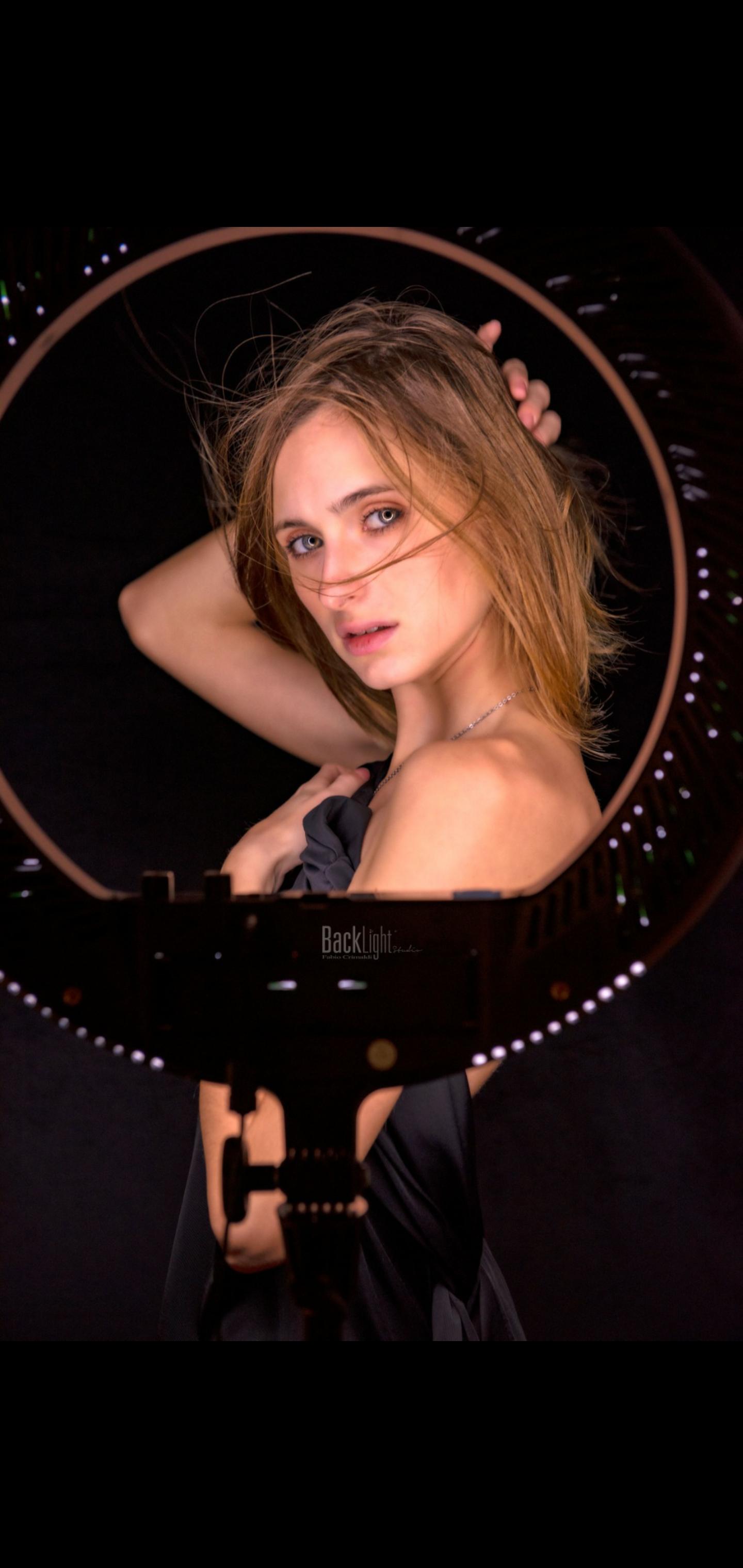 img03