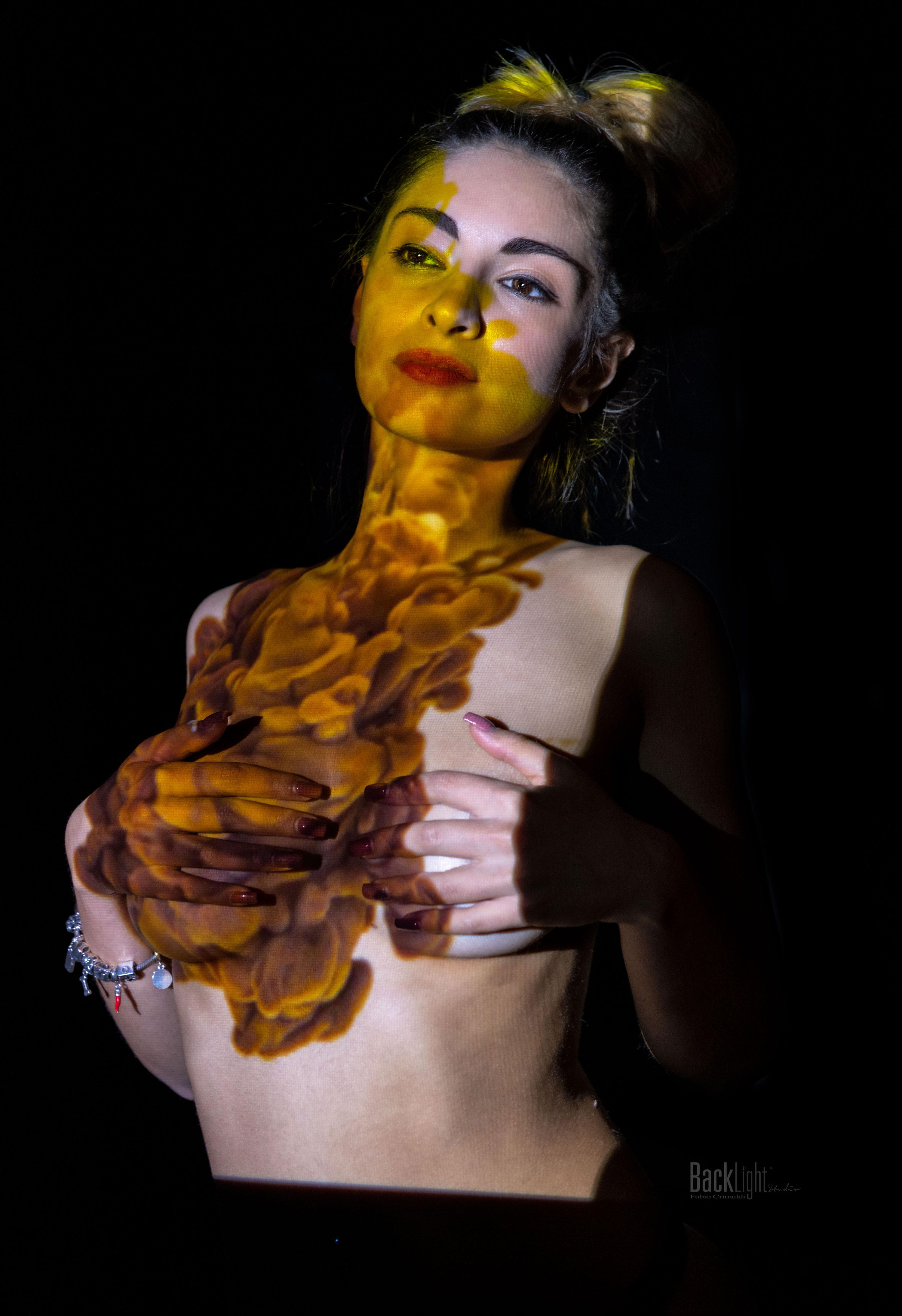 img03